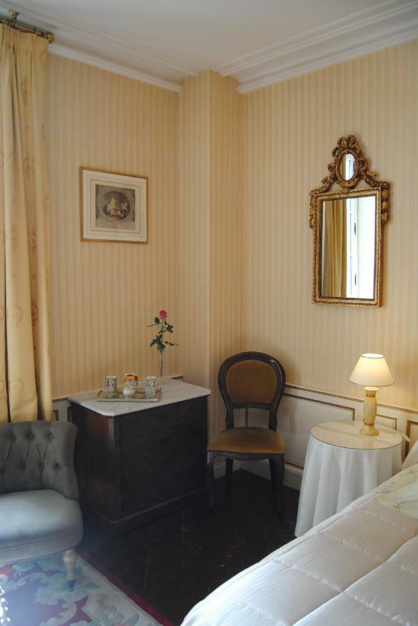 Hotel Particulier De Sainte Croix Bayeux Exterior photo